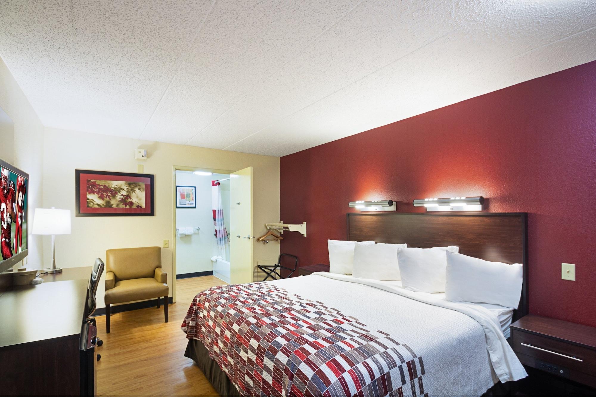 Red Roof Inn Cincinnati East - Beechmont Cherry Grove Extérieur photo