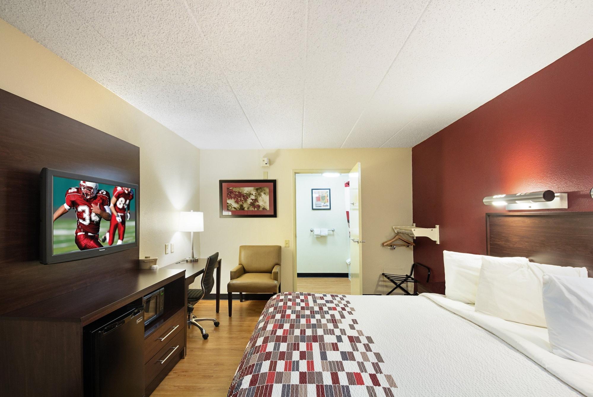 Red Roof Inn Cincinnati East - Beechmont Cherry Grove Extérieur photo